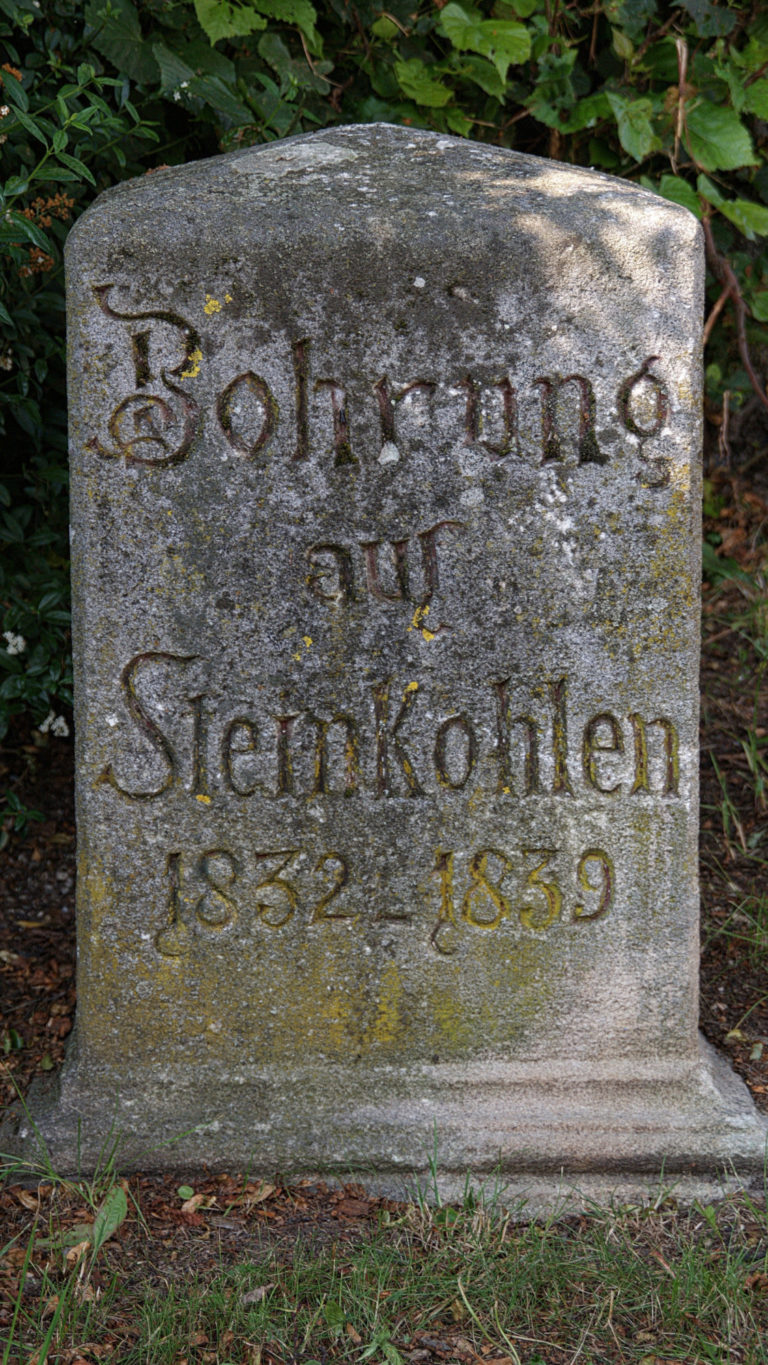 Gedenkstein Bohrloch