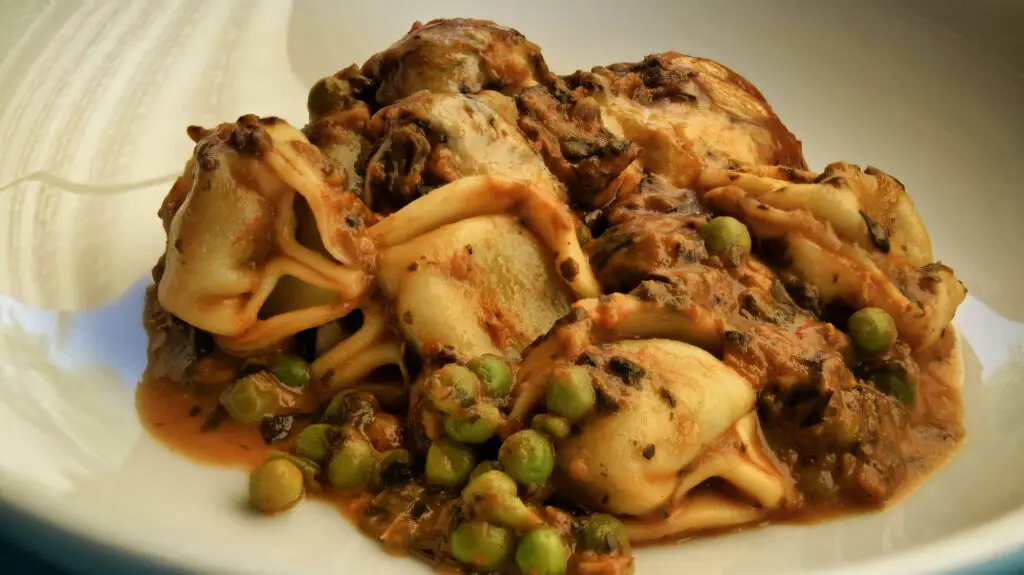 Tortelliniauflauf mit Spinat